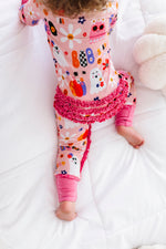 Kiki + Lulu | Pink A Boo Ruffled Convertible Footies