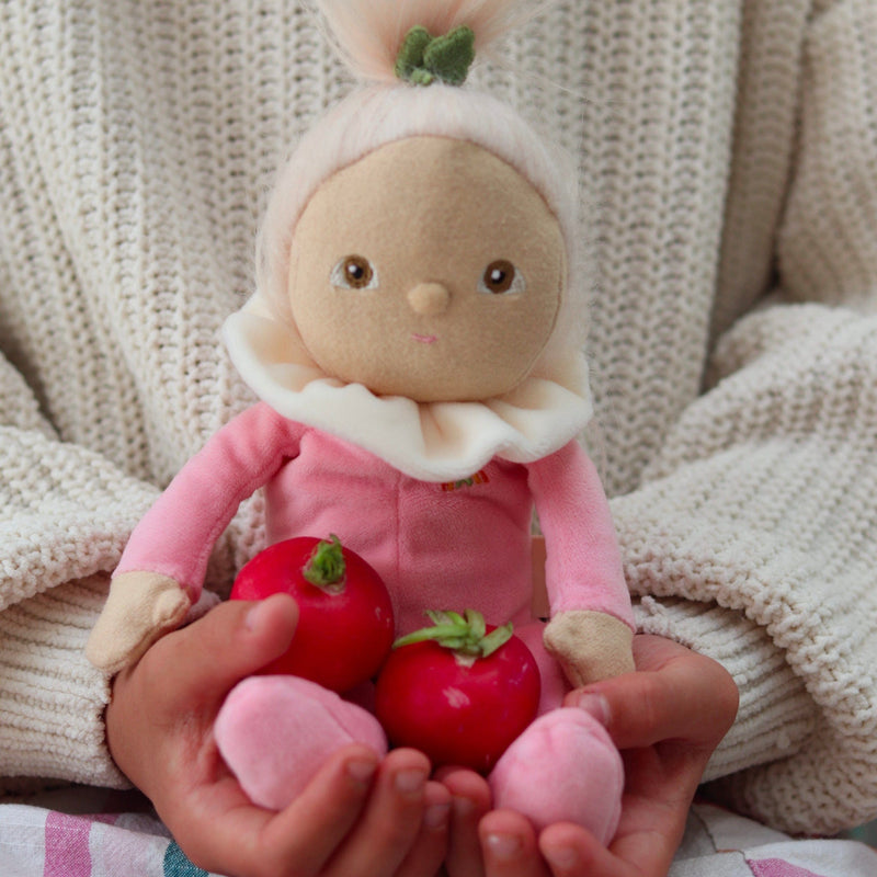 Dinky Dinkum Doll - Roxy Radish