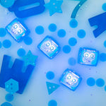 Glo Pals | Blair Light-Up Cubes
