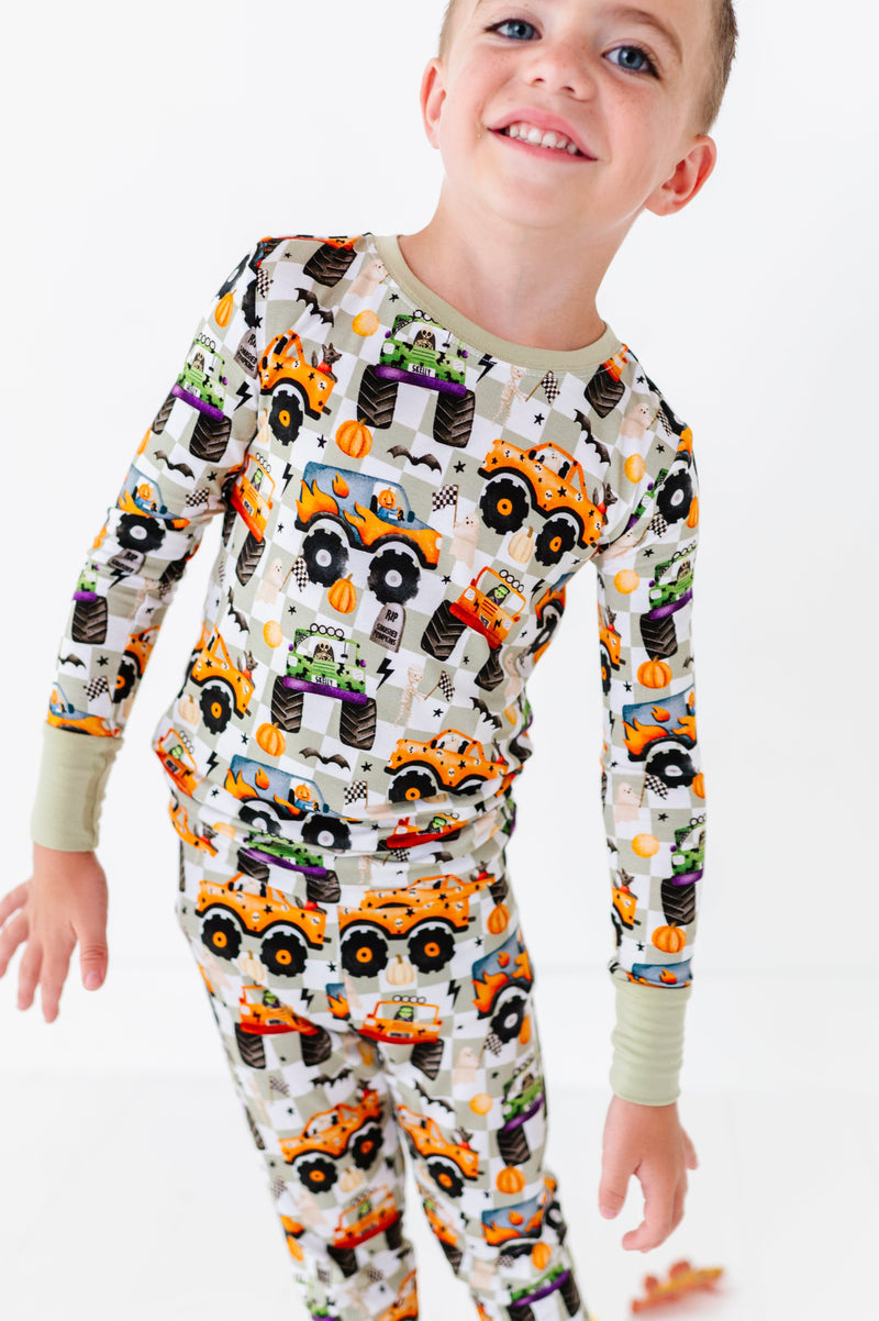 Kiki + Lulu | Wheelie Spooky Long Sleeve Pajamas