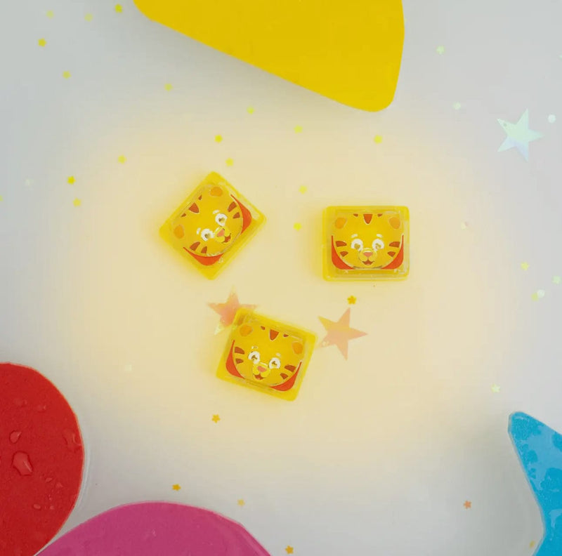 Glo Pals | Daniel Tiger’s Neighborhood Light-Up Cubes