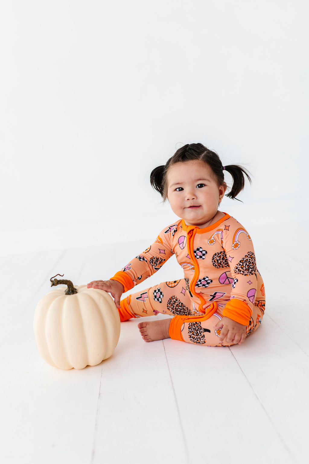 Kiki + Lulu | Cheetah Ghouls Convertible Footies