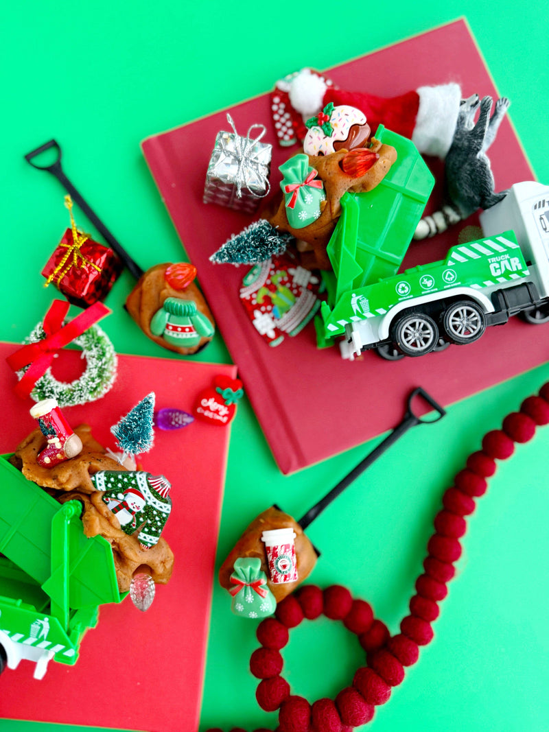 Earth Grown KidsDough | Garbage Holiday Play Kit