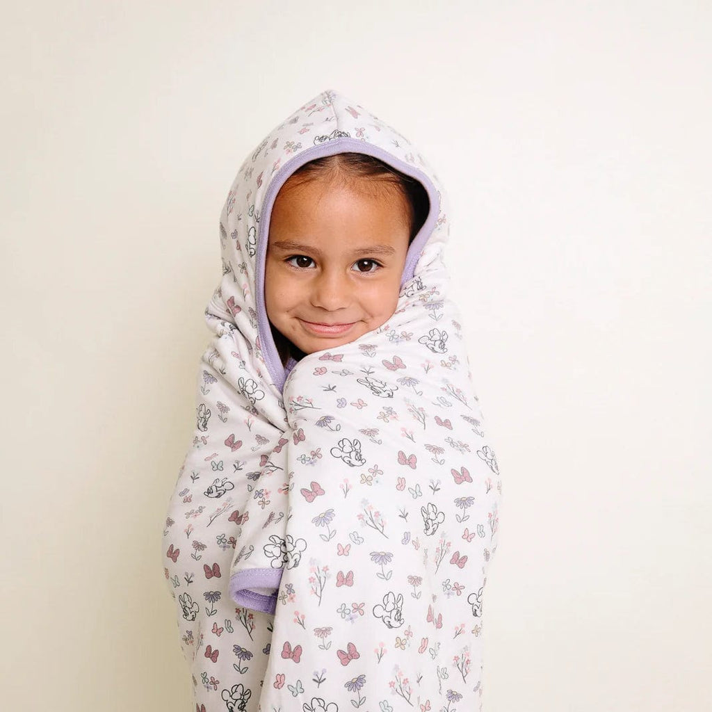 Copper Pearl | Premium Big Kid Hooded Towel - Minnie Mouse’s Bowquet